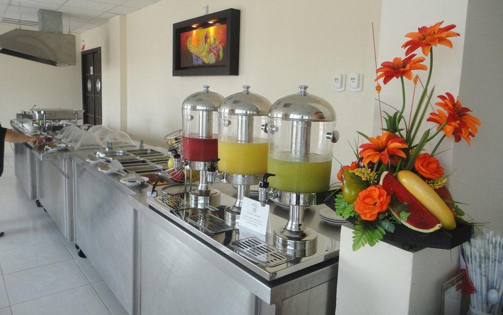 Hotel Villa Margaritas Villahermosa Buitenkant foto